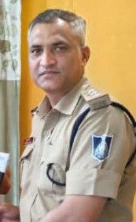 स्लीमनाबाद थाना में सुदेश समन ने संभाली कमान, अपराधों पर लगेगी लगाम ? जनता में नई उम्मीद।