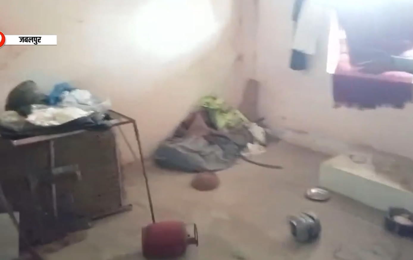 “जबलपुर में आपसी विवाद ने लिया हिंसक रूप, घर में घुसकर तोड़फोड़”