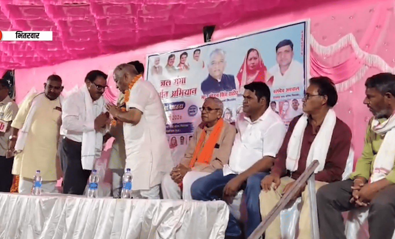 गंगा दशहरा पर पार्वती नदी घाट पर भव्य दीपदान