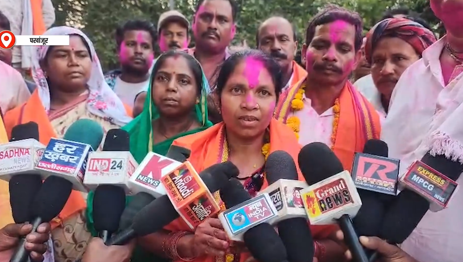 पंचों ने हटाया, जनता ने फिर बनाया सरपंच