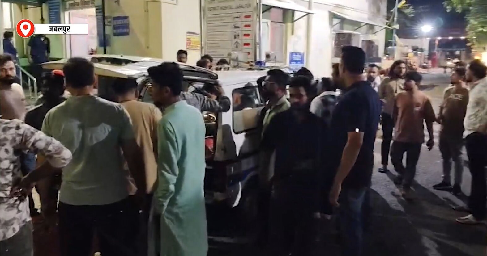 ₹5 हजार के विवाद में युवक पर चाकू से हमला, एक घंटे में दो पर वार