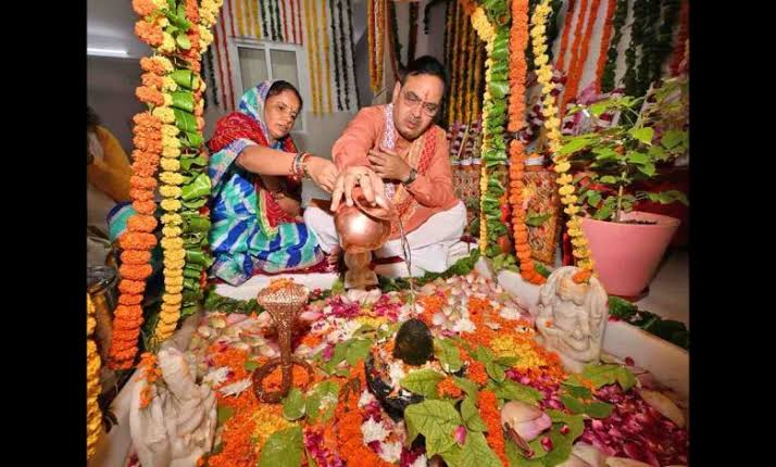 श्रावण सोमवार पर CM भजनलाल ने की पूजा-अर्चना, प्रदेश की सुख-समृद्धि की कामना