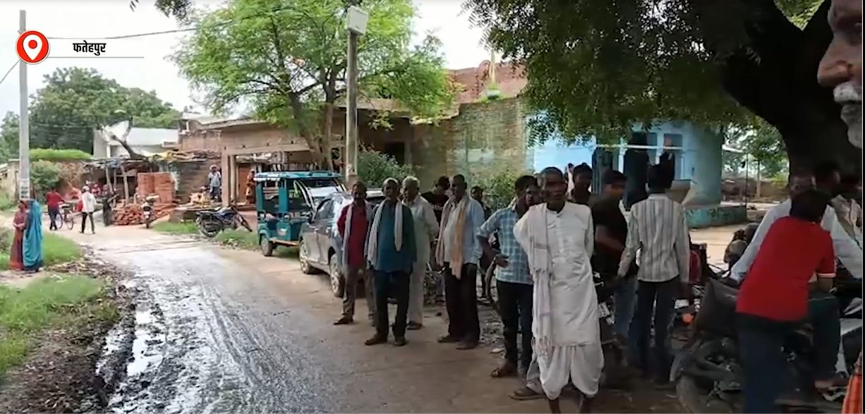 मानसिक तनाव से जूझ रही बुजुर्ग महिला का फंदे से लटका मिला शव