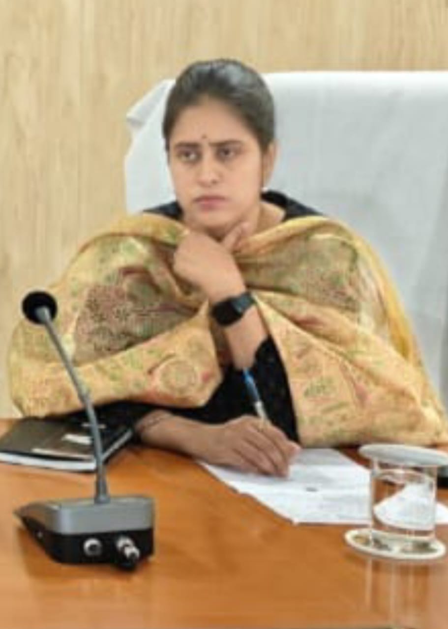 डीएमएफ के विकास कार्यों की नींव बनेगा बेसलाइन सर्वेजिला पंचायत सीईओ कौर ने जनपद पंचायतों के सीईओ को समयबद्ध एवं गुणवत्तापूर्ण सर्वे के दिए निर्देश